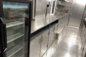 Food-Truck-Kitchen31